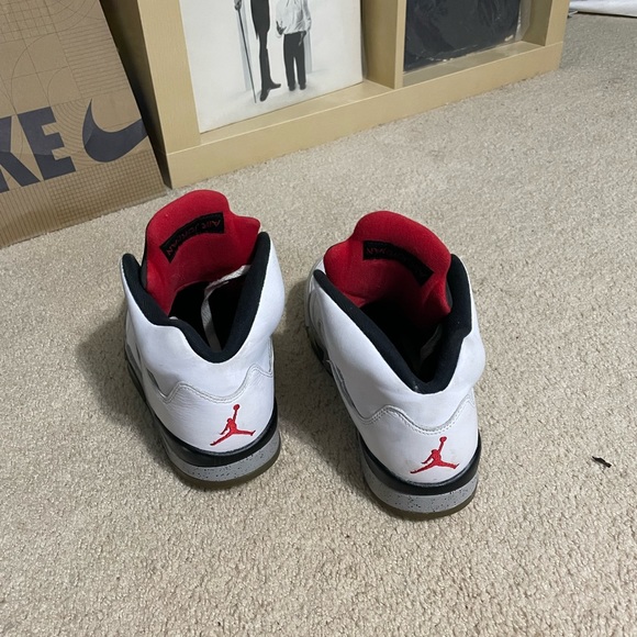 Air Jordan 5 Retro White Cement - Picture 3 of 8